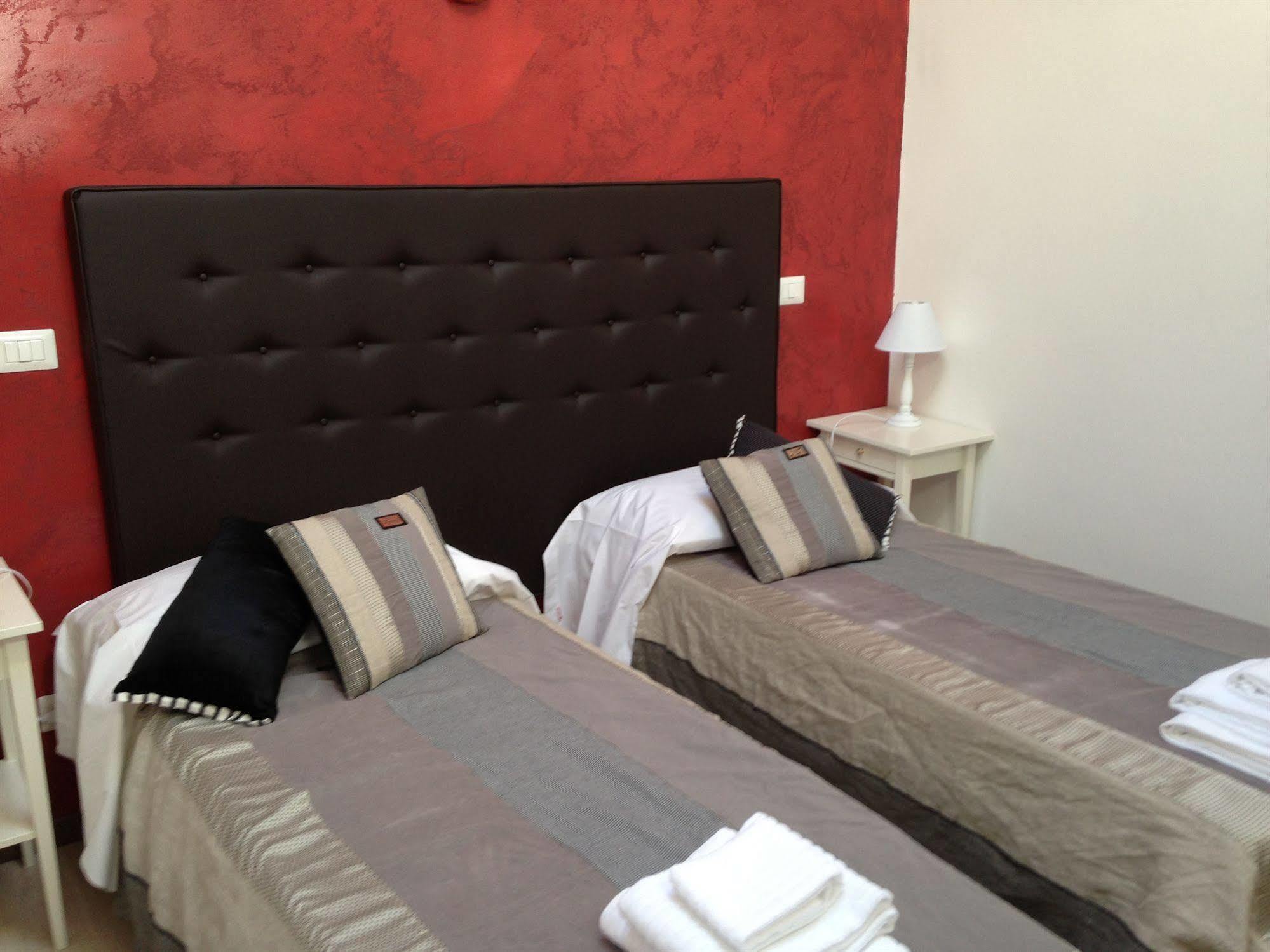 Casa Campo De' Fiori Ρώμη Εξωτερικό φωτογραφία