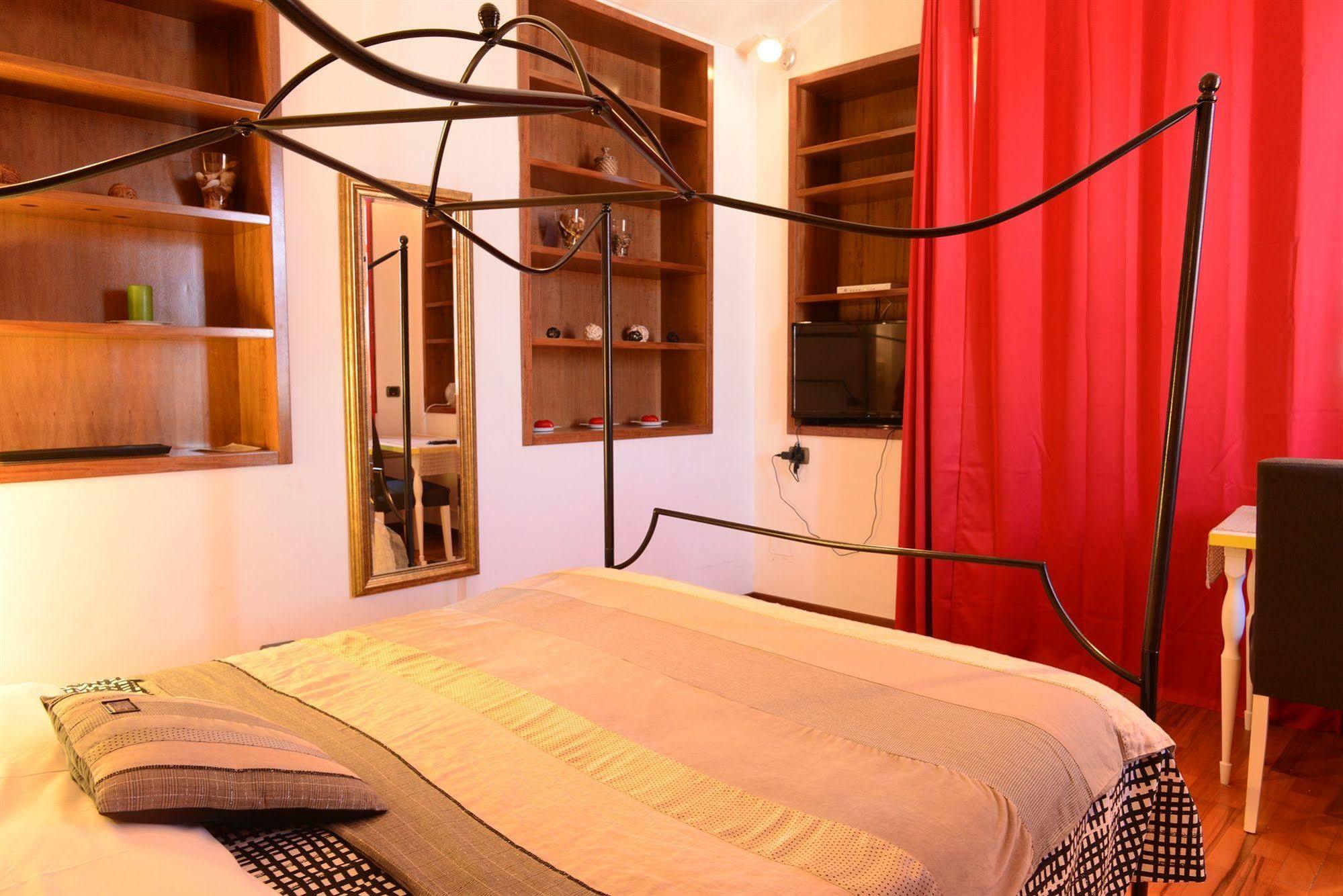 Casa Campo De' Fiori Ρώμη Εξωτερικό φωτογραφία